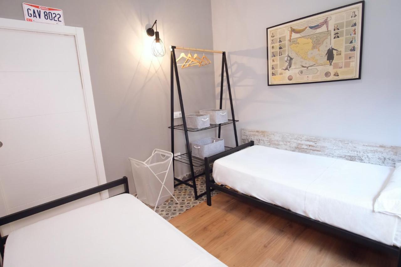 Lujoso Hogar Cerca Del Casco Antiguo De La Ciudad Apartment Valencia Bagian luar foto