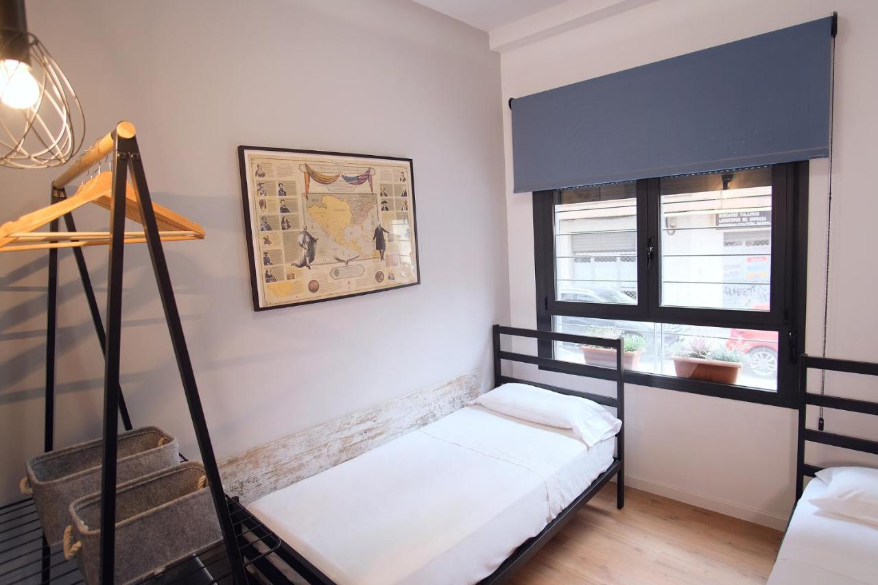 Lujoso Hogar Cerca Del Casco Antiguo De La Ciudad Apartment Valencia Bagian luar foto